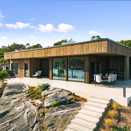Hébergement de vacances Architect-designed With Dock In Dalskilen